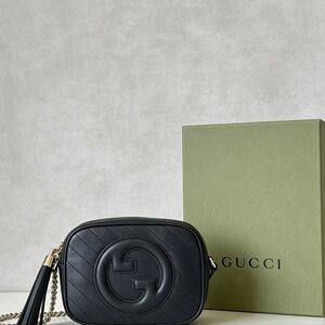 Gucci Blondie Medium Shoulder Bag